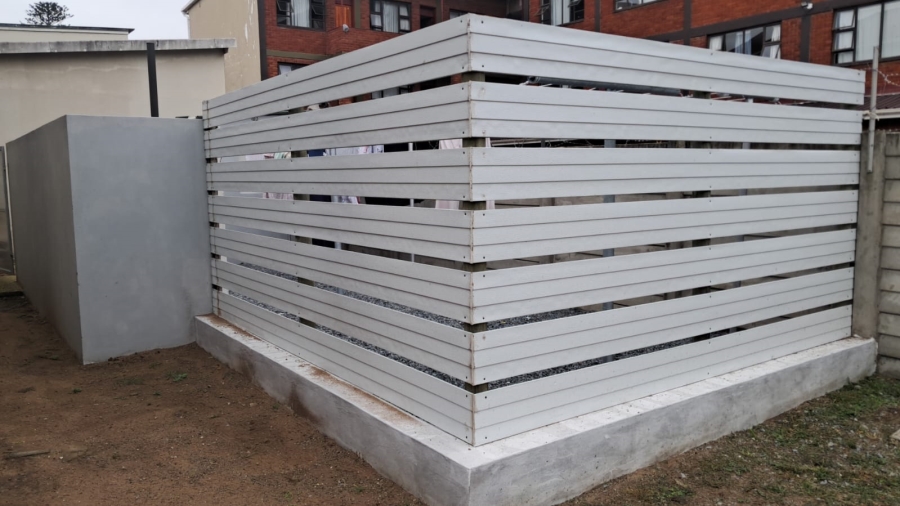 To Let 1 Bedroom Property for Rent in Southernwood Eastern Cape